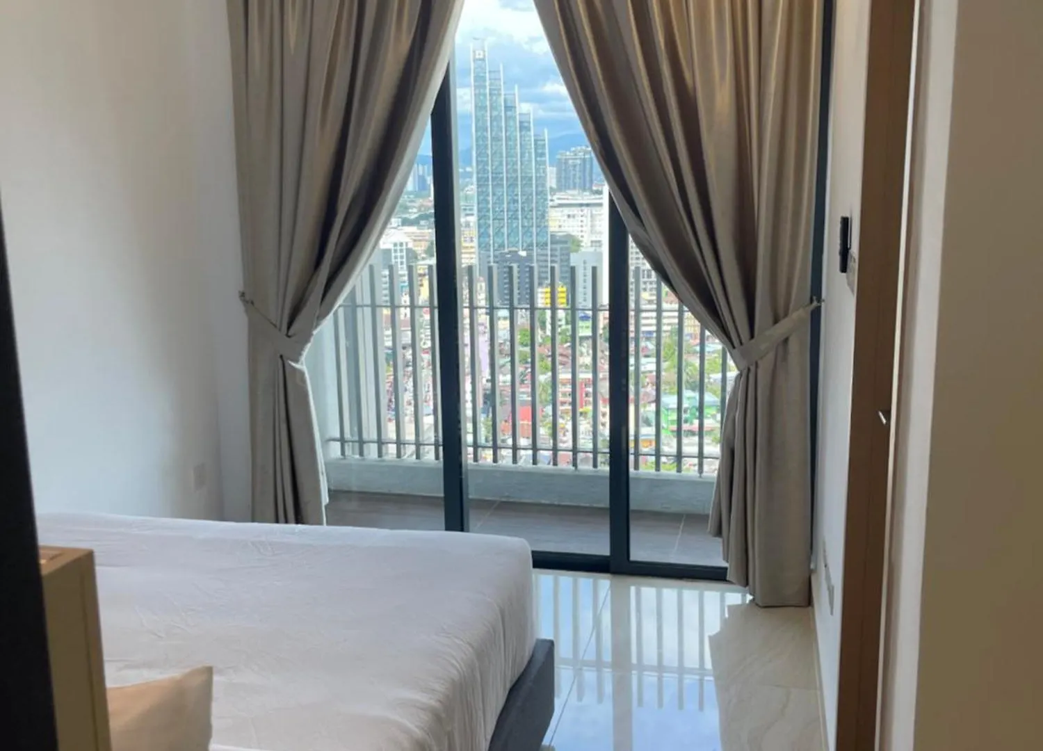 Colony Infinitum By Klcc Apartment Kuala Lumpur Malaysia