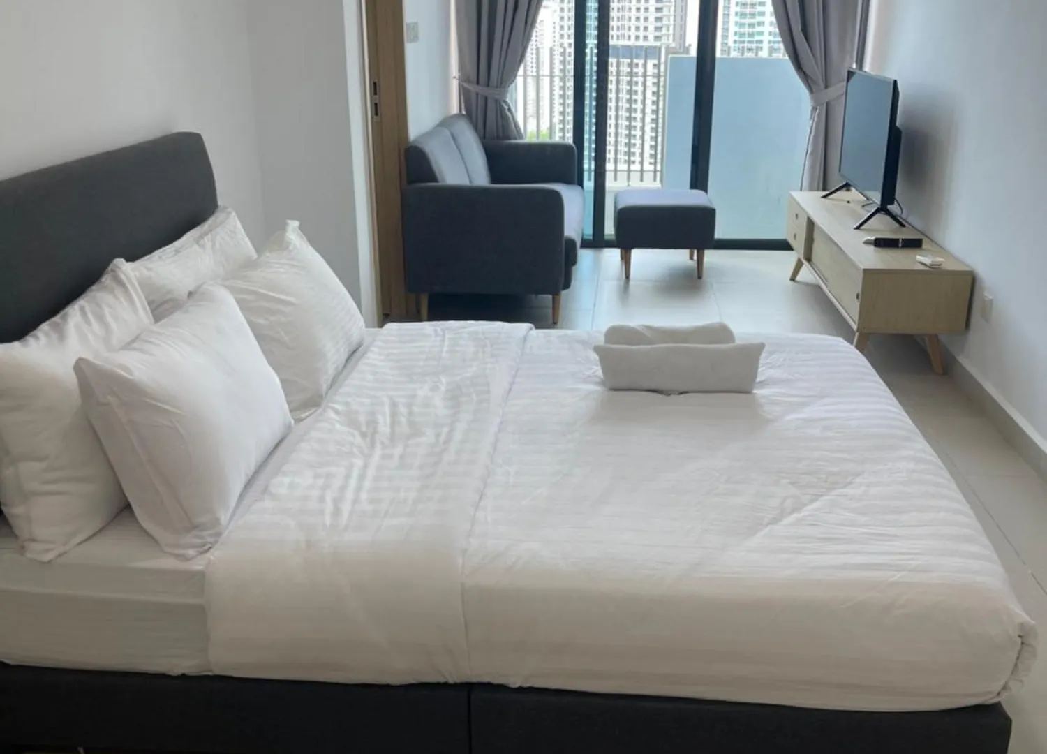Colony Infinitum By Klcc Apartment Kuala Lumpur Malaysia